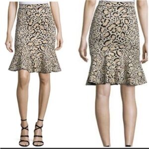 BCBGMAXAZRIA Animal Leopard Print Women's Size Small S Knit Ponte Trumpet Skirt
